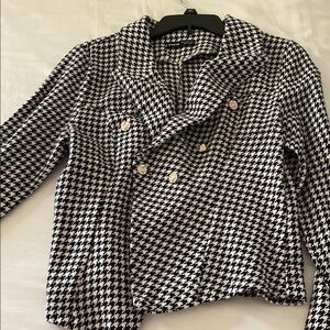 SHEIN Black and White Houndstooth Blazer